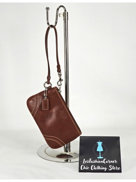 Coach Handbags - Coach Women's Dark Brown Leather Corner Zipper Wristlet Small 2087